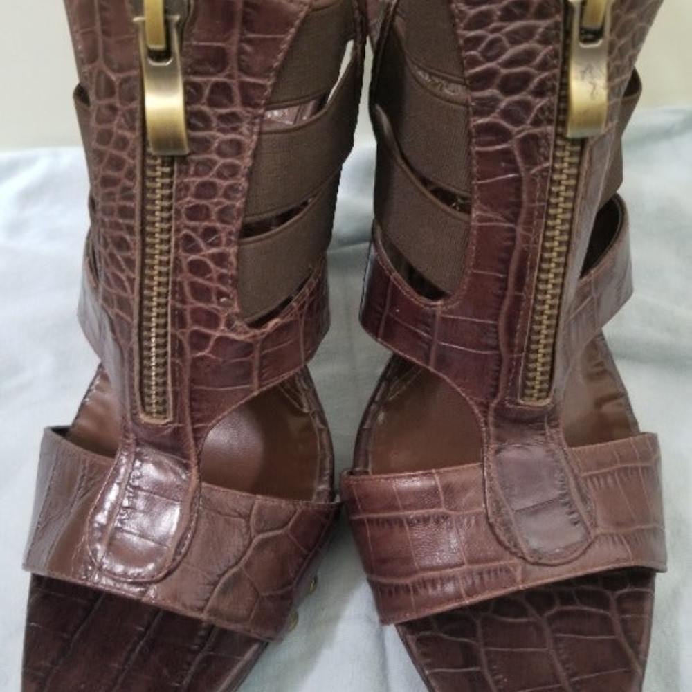 Jessica Bennett Women's High Heel Platform Sandal